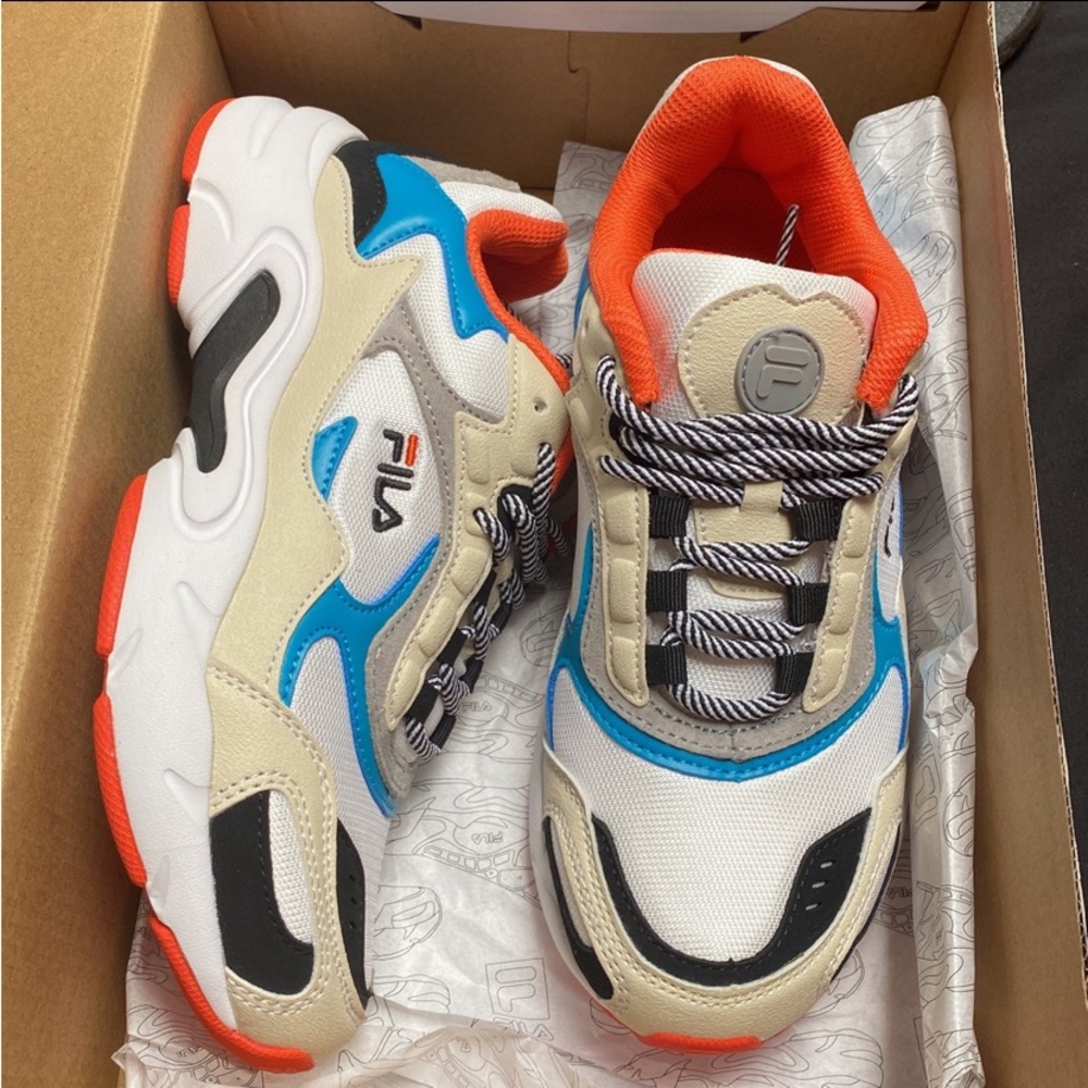 FILA Luminance Shoes